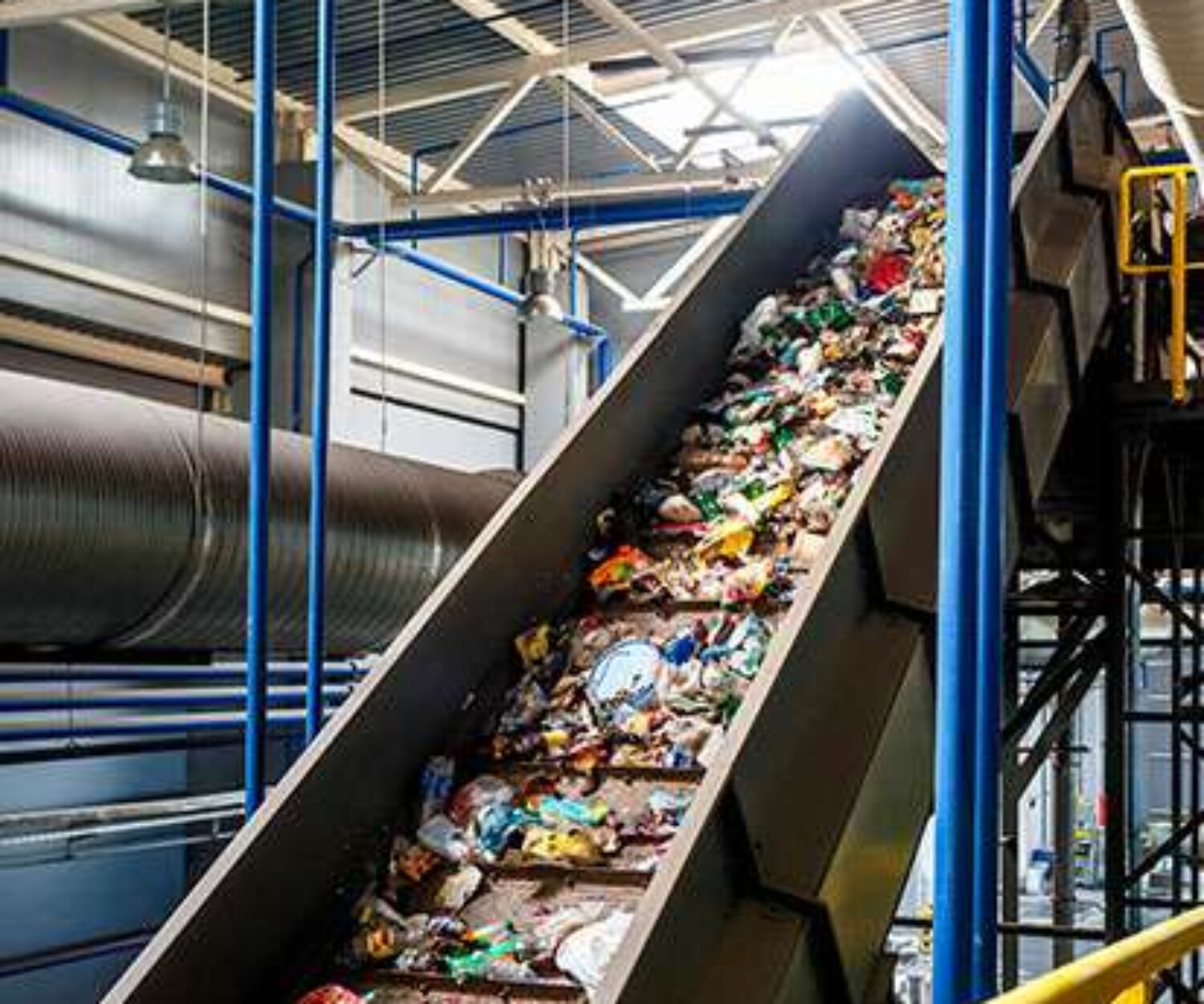 Cleaning process of waste plastics