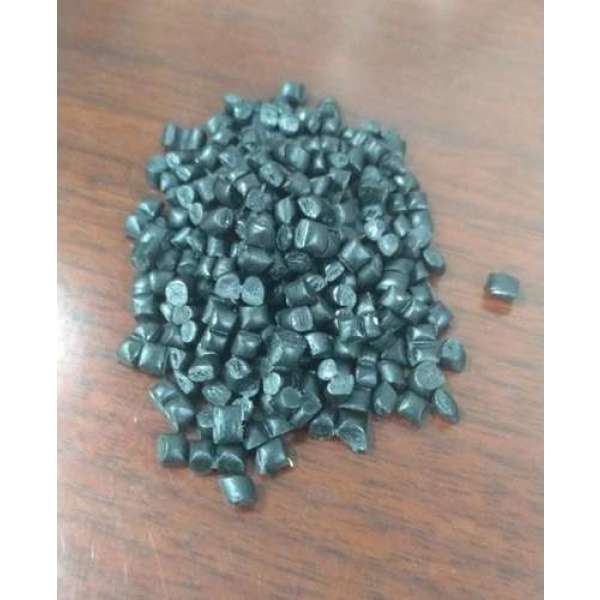 Recycled-HDPE-blow-Black-granules