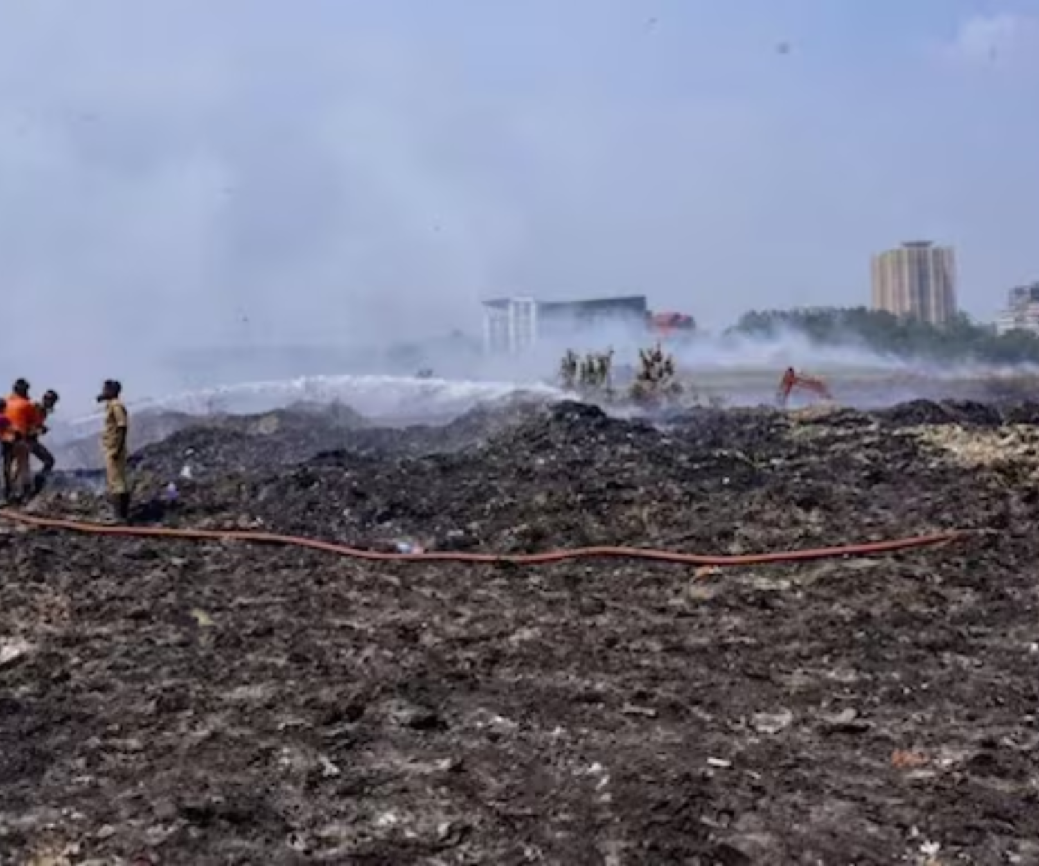 kochi landfill fire